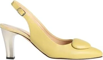 Brunate Woman Pumps