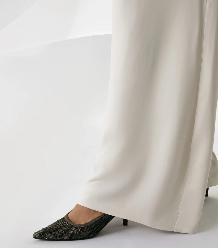 Brunello Cucinelli Glistening Abstract Embroidery City Pumps 55 - Image 4