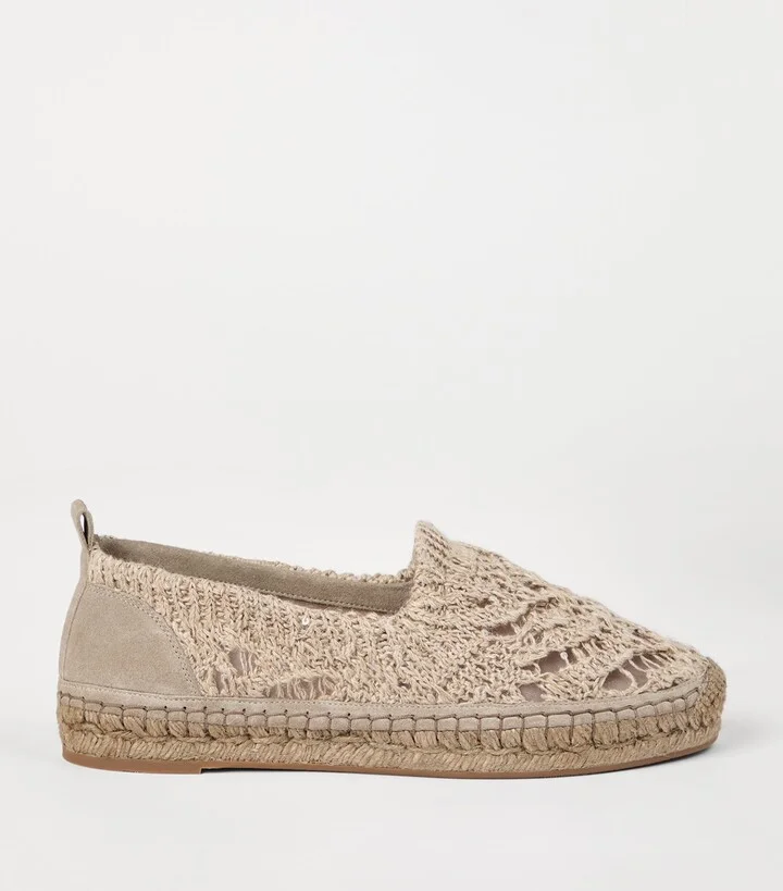 Brunello Cucinelli Linen-Blend Dazzling Foliage Lace Knit Espadrilles - Image 5