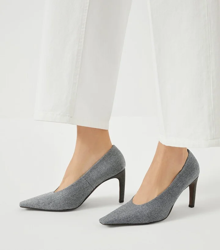 Brunello Cucinelli Water-Resistant Virgin Wool Pumps 85 - Image 2