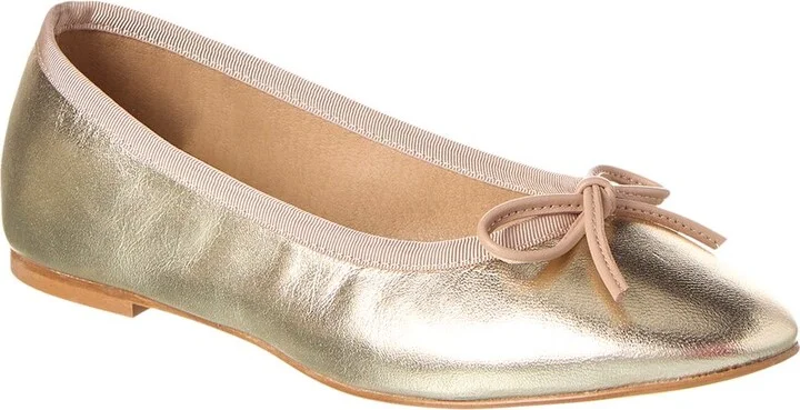 Bruno Magli Emy Leather Flat
