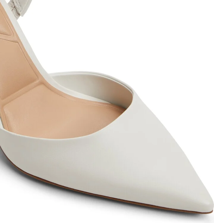 Brusanti Pointed Toe Slingback Pump - Image 6