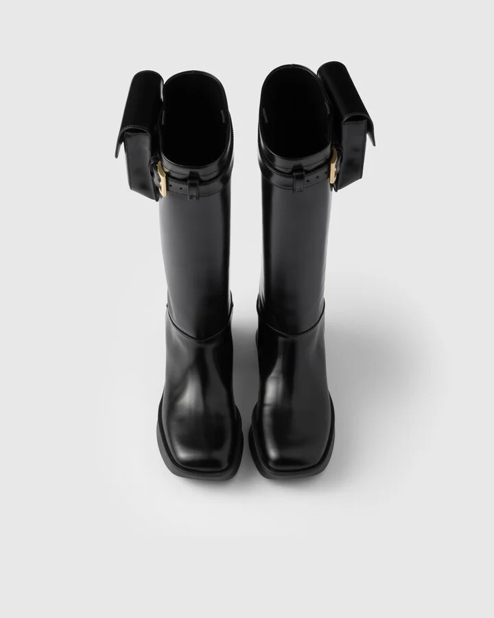 Brushed leather boots with pouch - Image 3
