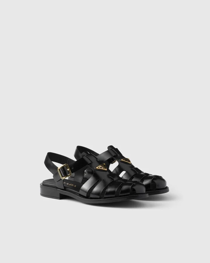 Brushed leather fisherman sandals