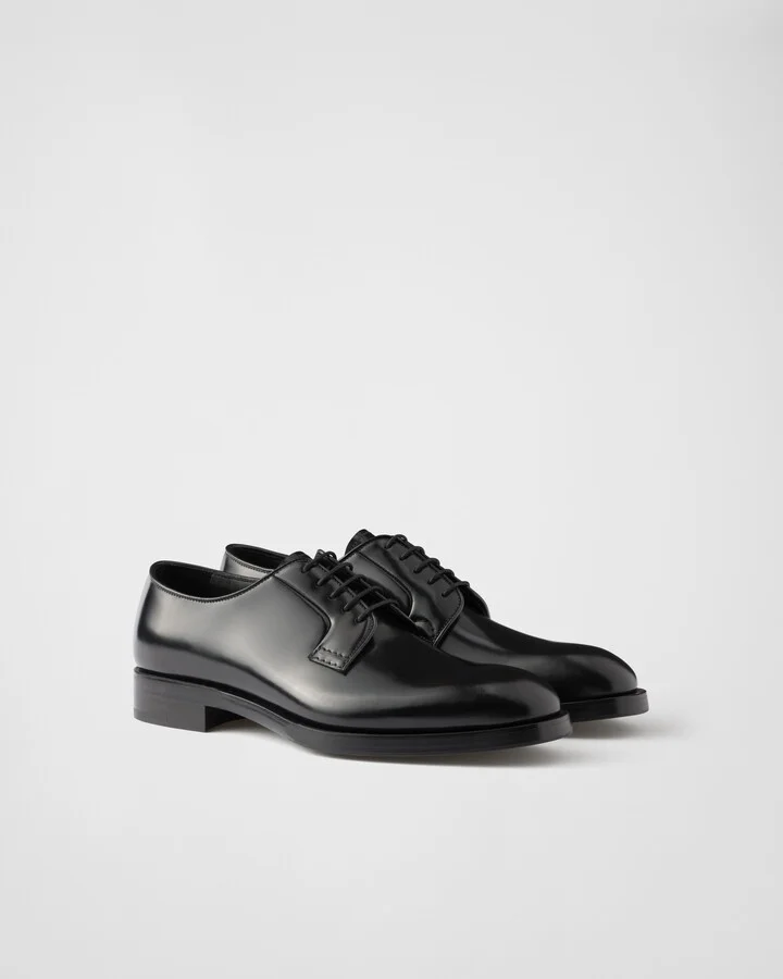 Brushed leather lace-up shoes