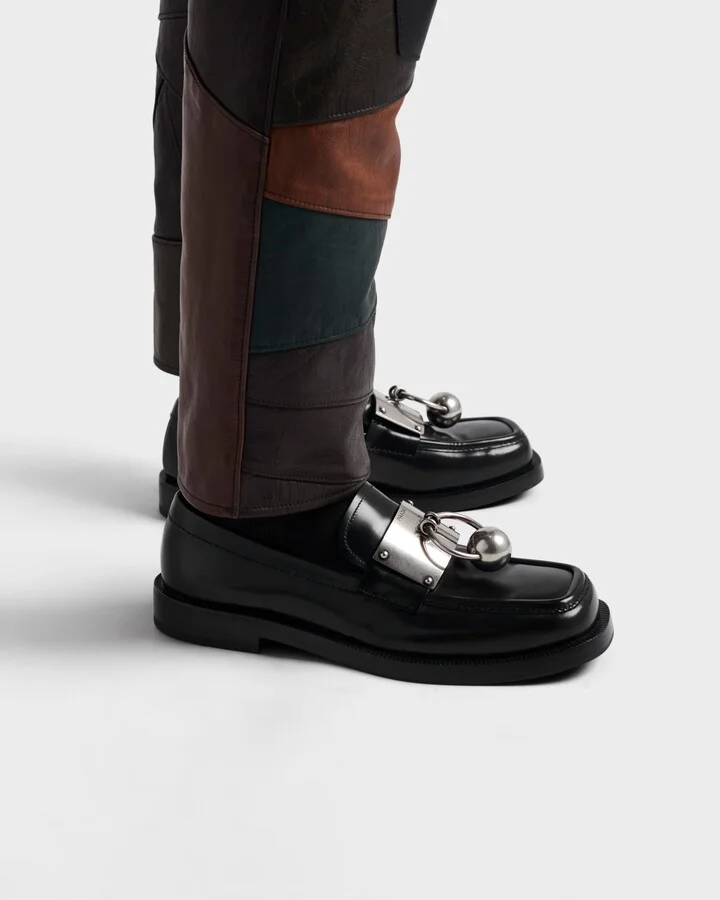 Brushed leather loafers with metal ring - Image 3