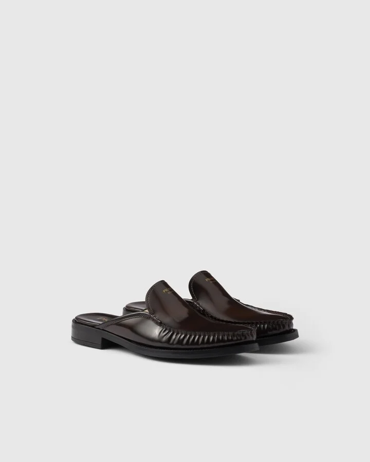 Brushed leather mules