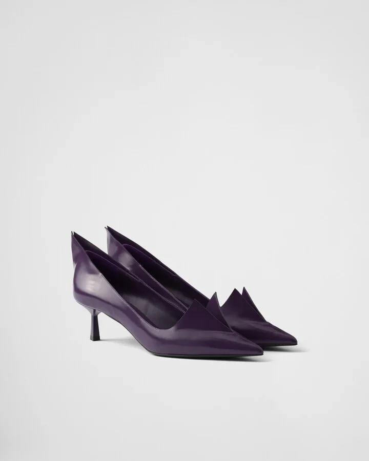 Brushed leather pumps