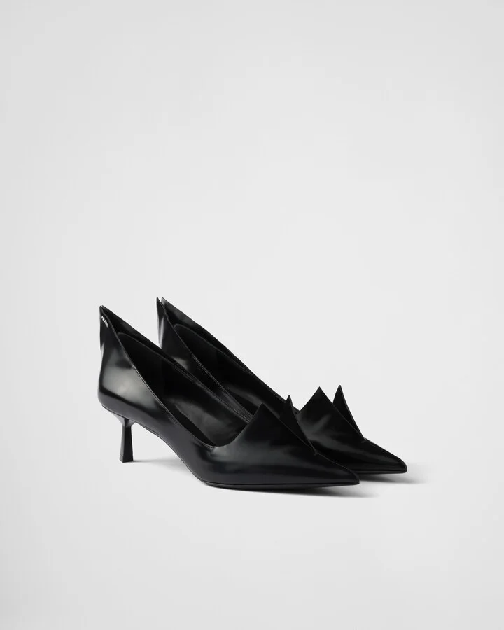Brushed leather pumps