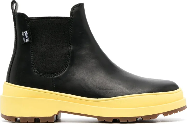 Brutus Trek ankle boots