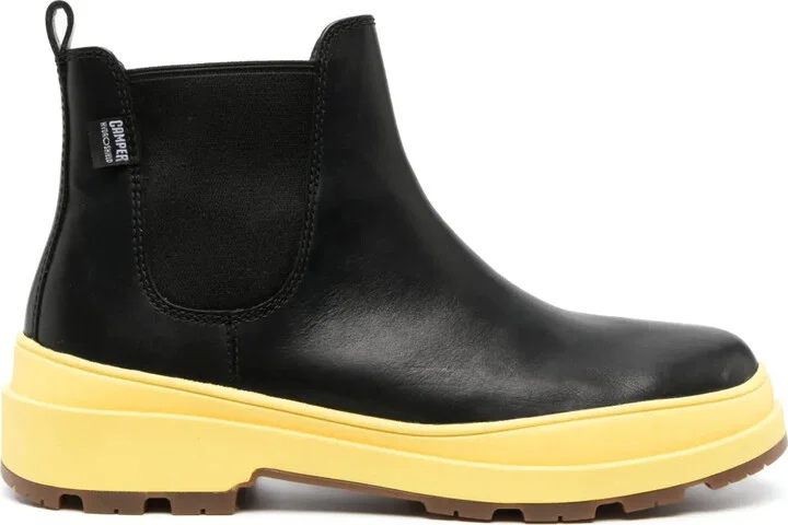 Brutus Trek ankle boots