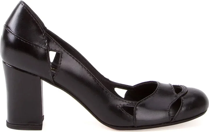 Bruxelas leather pumps