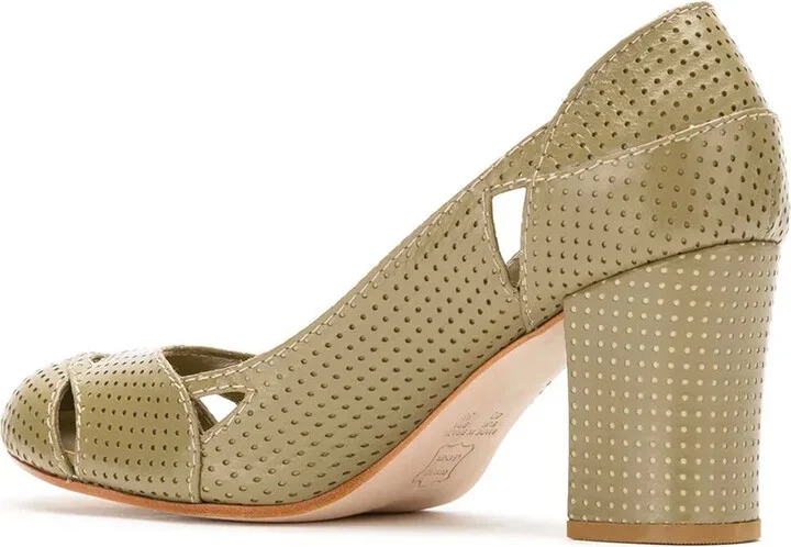 Bruxelas perforated leather pumps - Image 3
