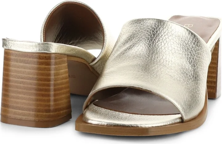 Bryn Slide Sandal - Image 8