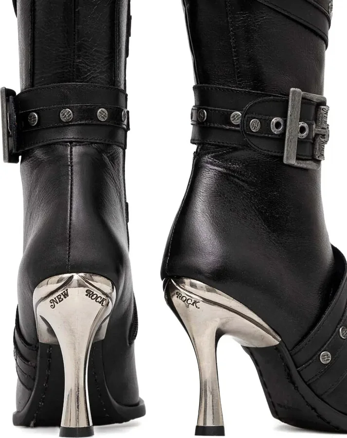 Buckle-Detail Pointed-Toe Boots - Image 5