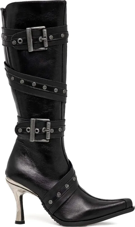 Buckle-Detail Pointed-Toe Boots