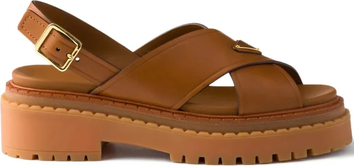Buckle-Fastening Platform Sandals