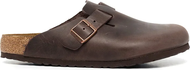 Buckle-Fastening Sandals