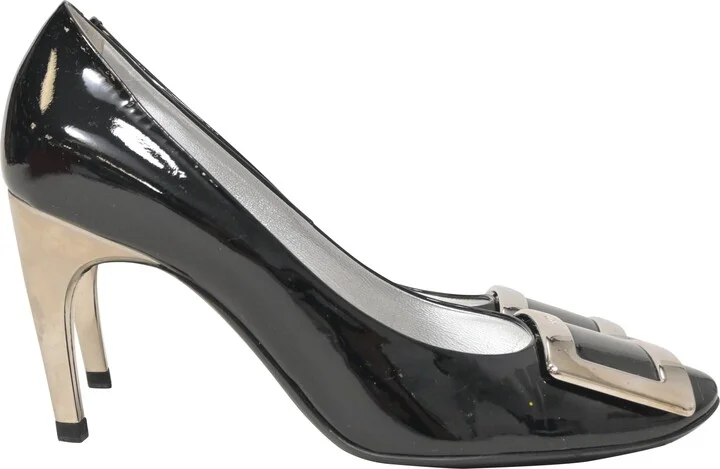Buckle Pumps in Black Patent Leather