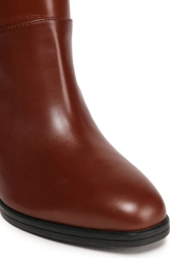 Buckled leather knee boots - Image 4