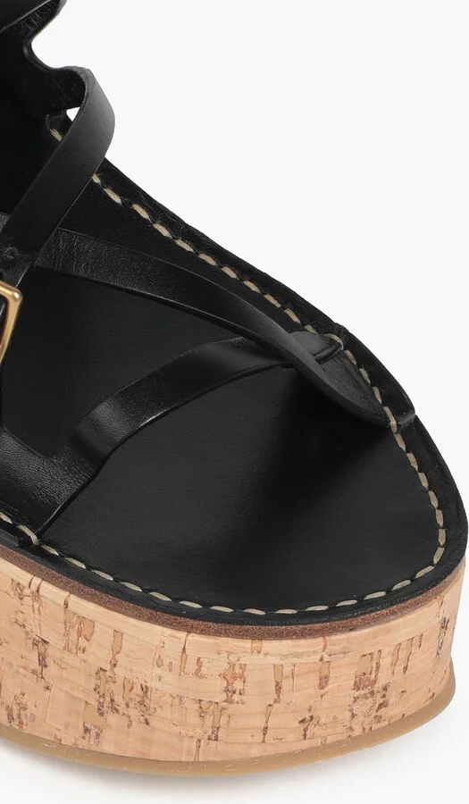 Buckled leather platform sandals - Image 4