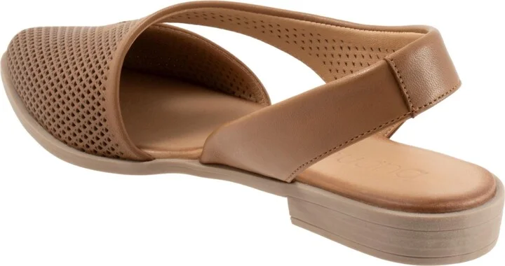 Bueno Bianca Perf Sandal - Image 10