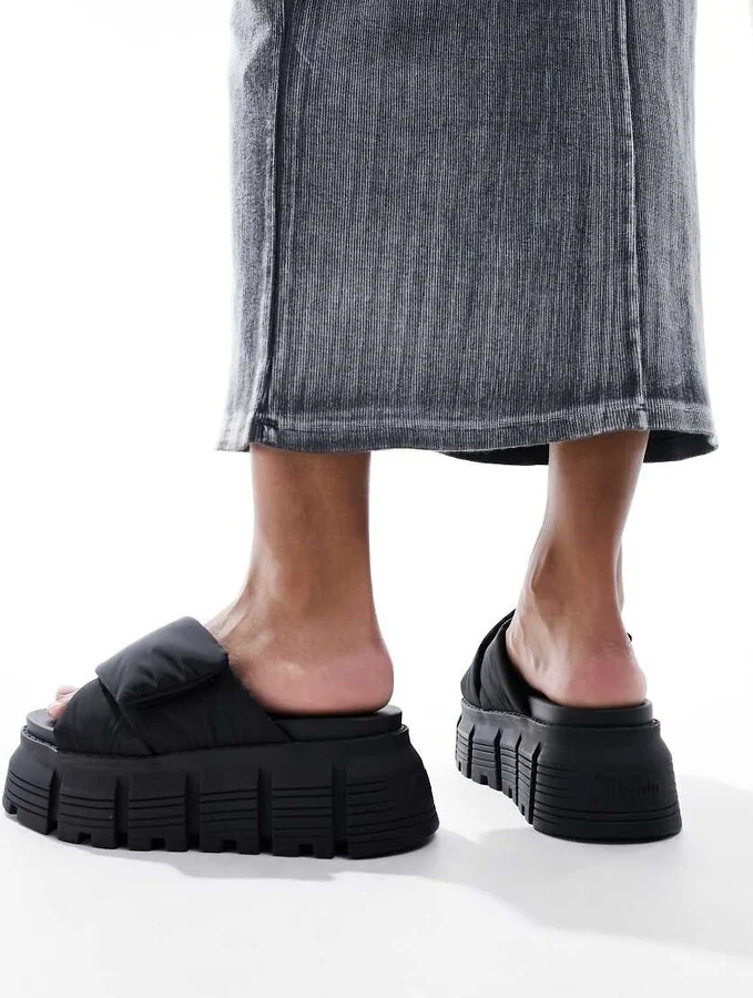 Buffalo Ava Velcross flat sandals in black - Image 3