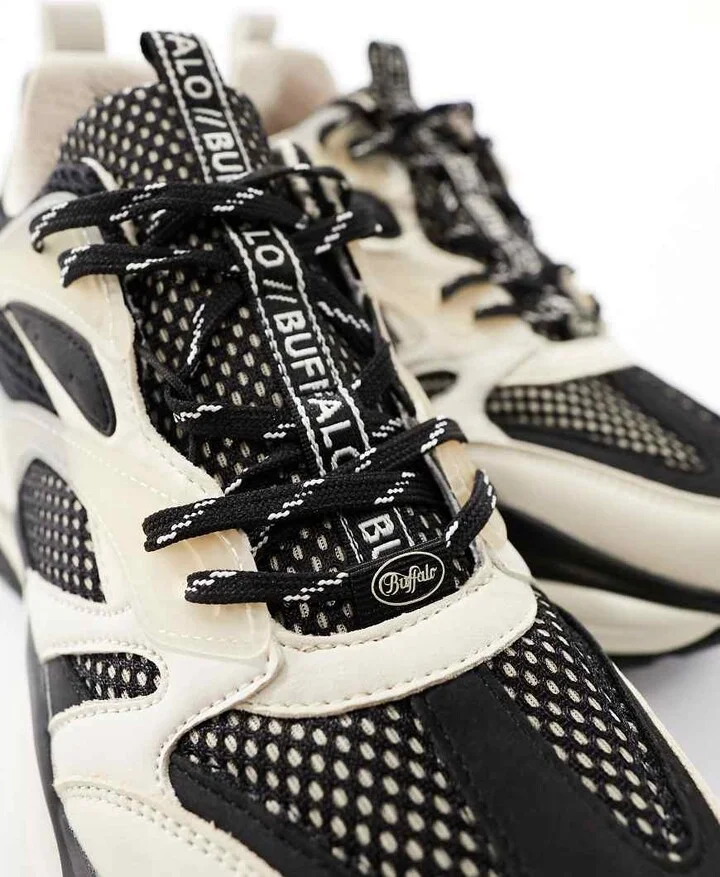 Buffalo vegan chunky sneakers in black - Image 2