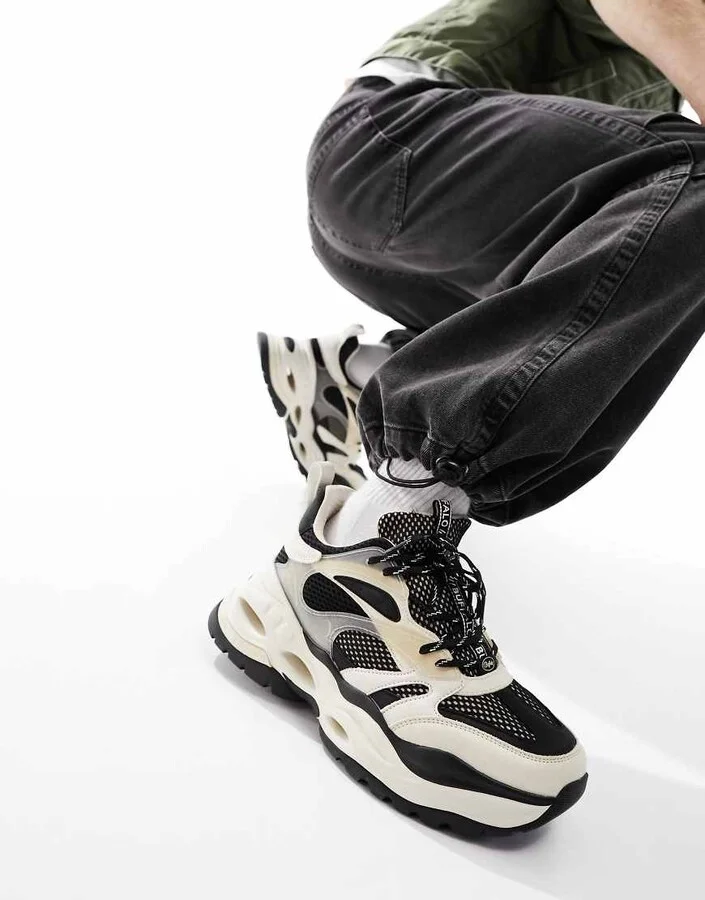 Buffalo vegan chunky sneakers in black