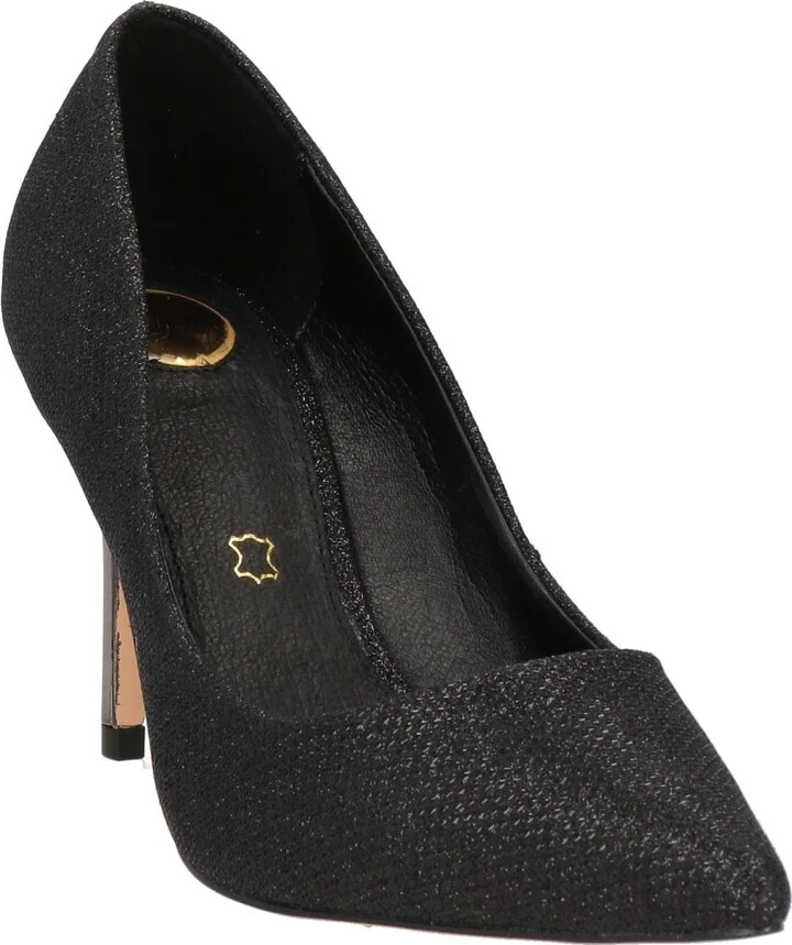 Buffalo Woman Pumps - Image 4