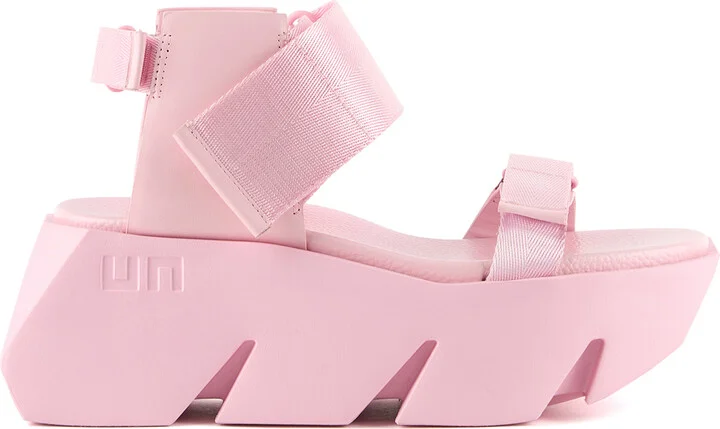 Bull Run - Pink-A-Boo