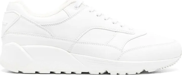 Bump sneakers