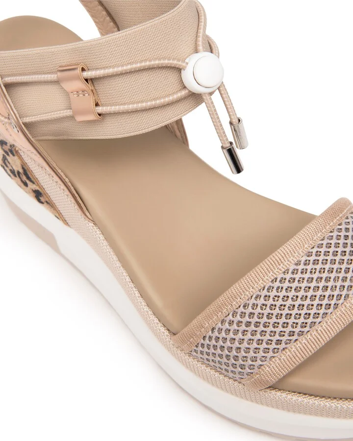 Bungee Metallic Platform Wedge Sandal - Image 4