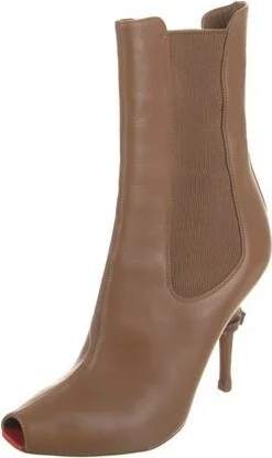Burberry - Image 2