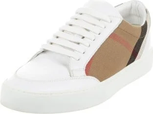 Burberry - Image 2