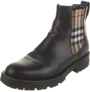 Burberry - Image 2