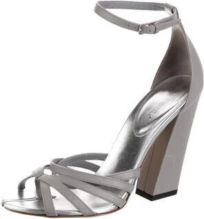 Burberry - Image 2