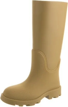 Burberry - Image 2