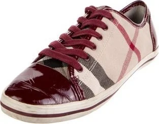Burberry - Image 2