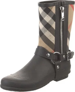 Burberry - Image 2