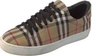 Burberry - Image 2