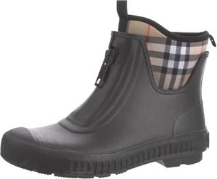 Burberry - Image 2