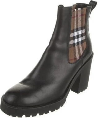 Burberry - Image 2