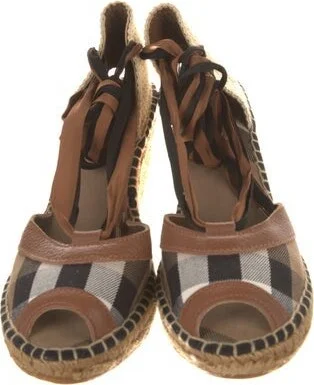 Burberry - Image 2