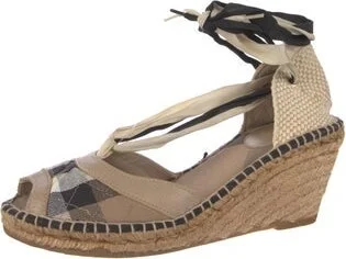 Burberry - Image 2