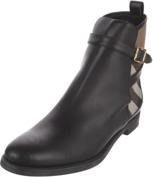 Burberry - Image 2