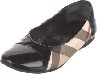 Burberry - Image 2