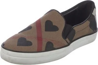Burberry - Image 2