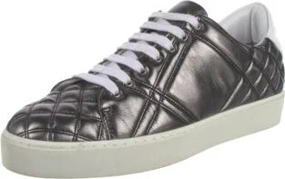 Burberry - Image 2