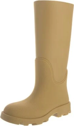 Burberry - Image 2